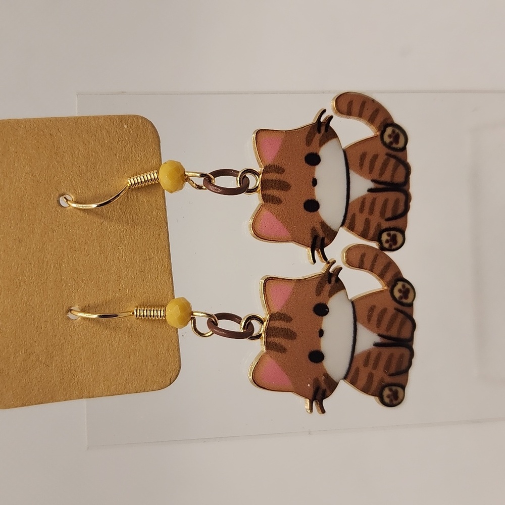 Cute Cat Earrings - Picture 1 of 3